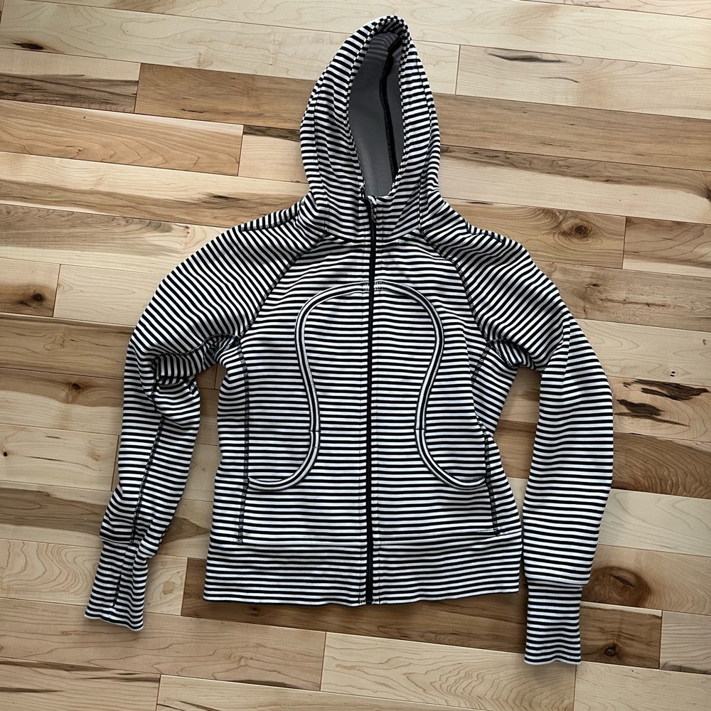 LULU LEMON scuba hoodie